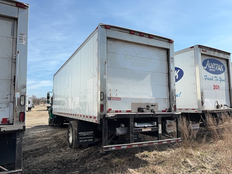 2016-international-durastar-4300-image-6