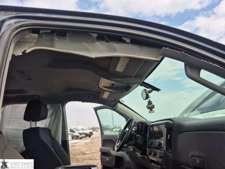 2017-chevrolet-silverado-1500-image-36