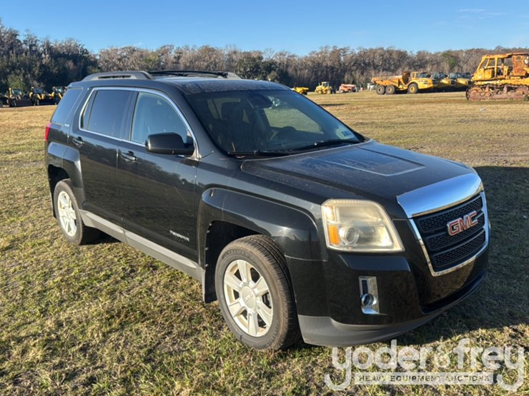 2012-gmc-terrain-image-7