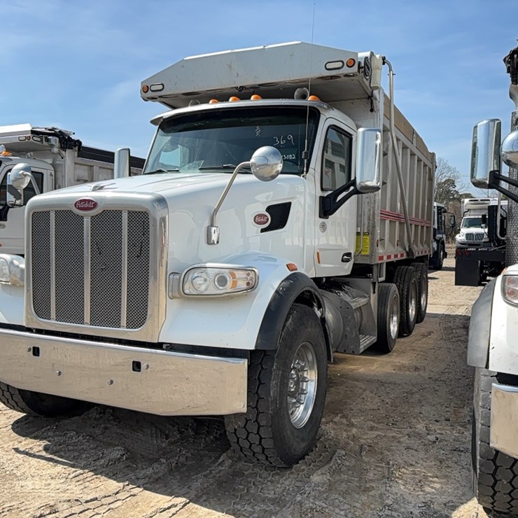 2018 PETERBILT 567
