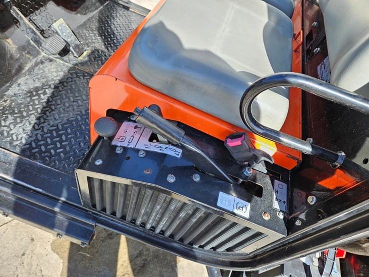 cushman-turf-truckster-image-15