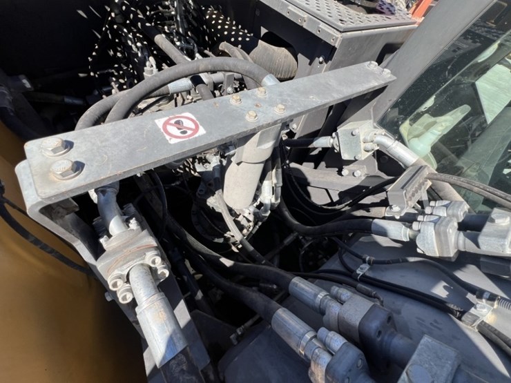 2019-volvo-ec380el-image-33