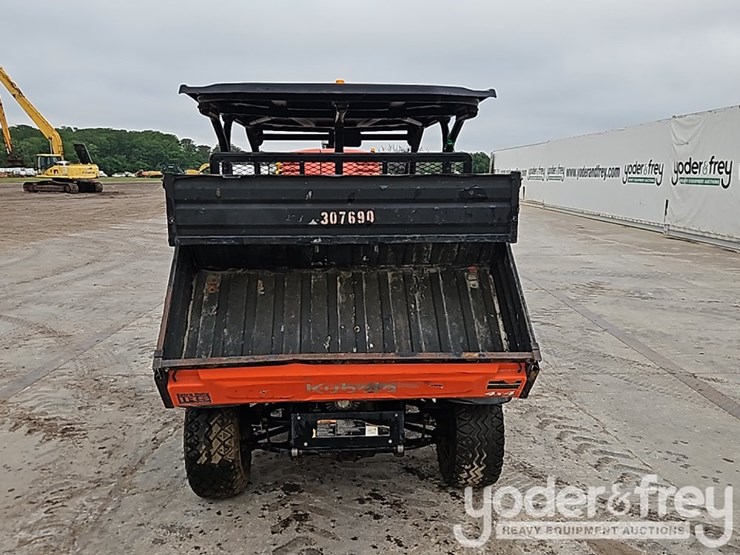 kubota-rtvx1140-image-15