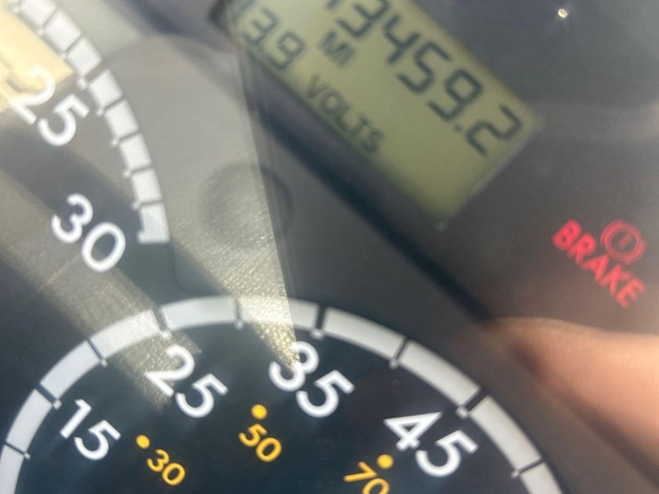 2007-sterling-l9500-image-62