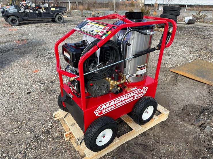 new-easy-kleen-magnum-gold-pressure-washer-image-1