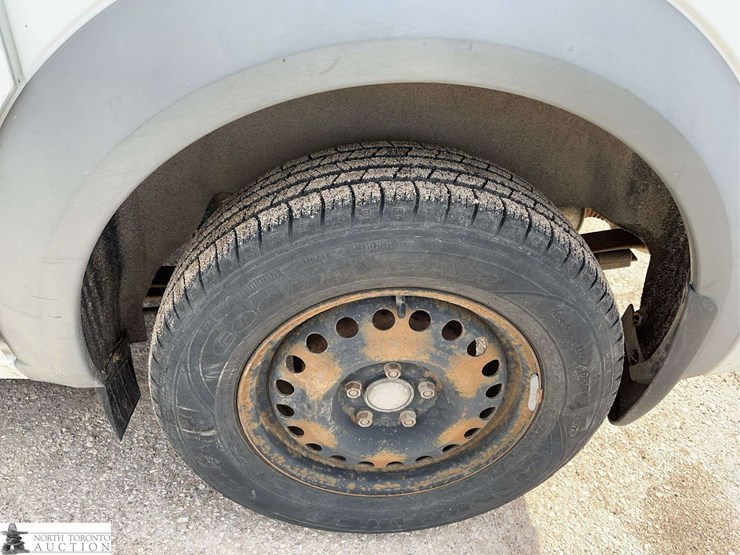 2012-ford-transit-connect-image-24