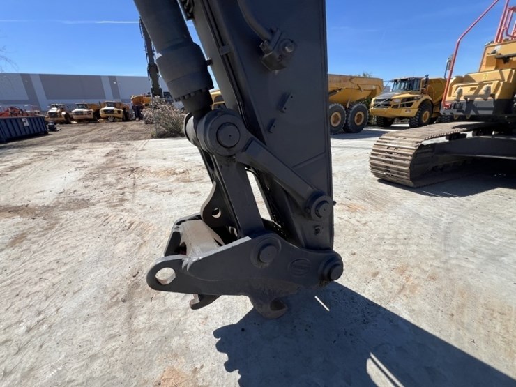 2019-volvo-ec380el-image-9