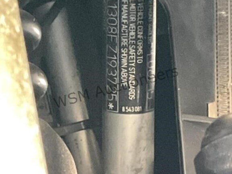 2015-bmw-1200rt-motorcycle-image-14