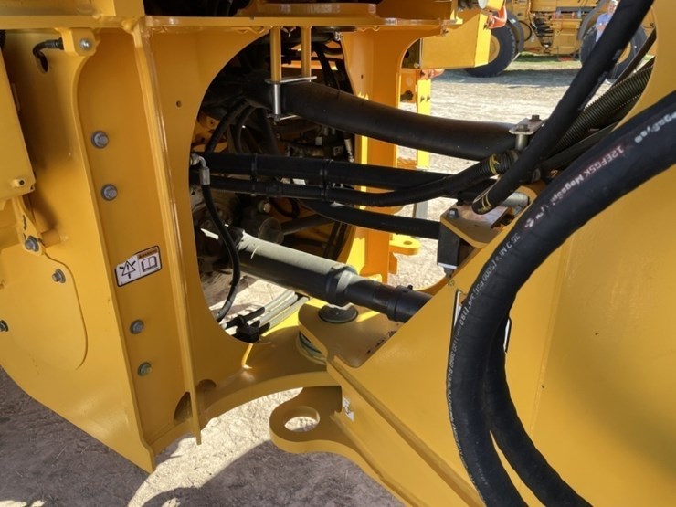 2023-volvo-l70h-image-24