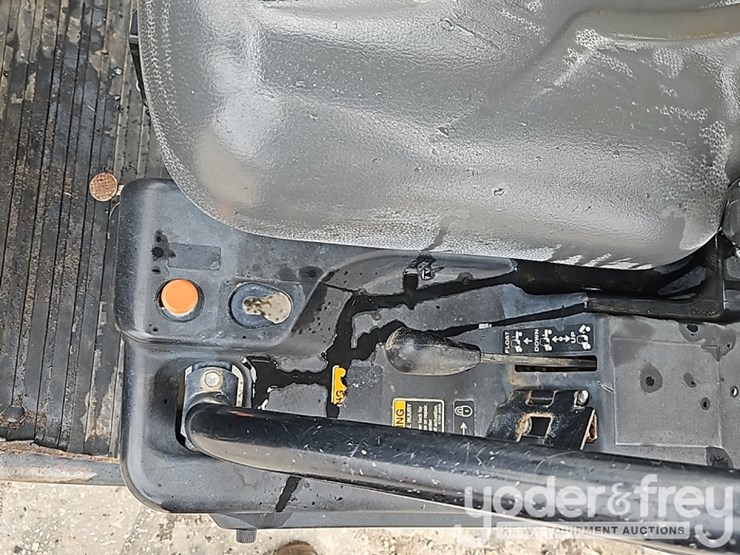 kubota-rtvx1140-image-21