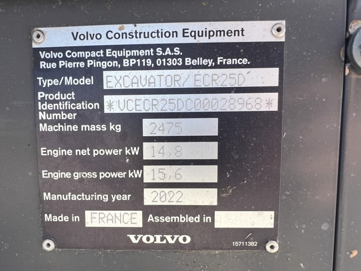 2022-volvo-ecr25d-image-31