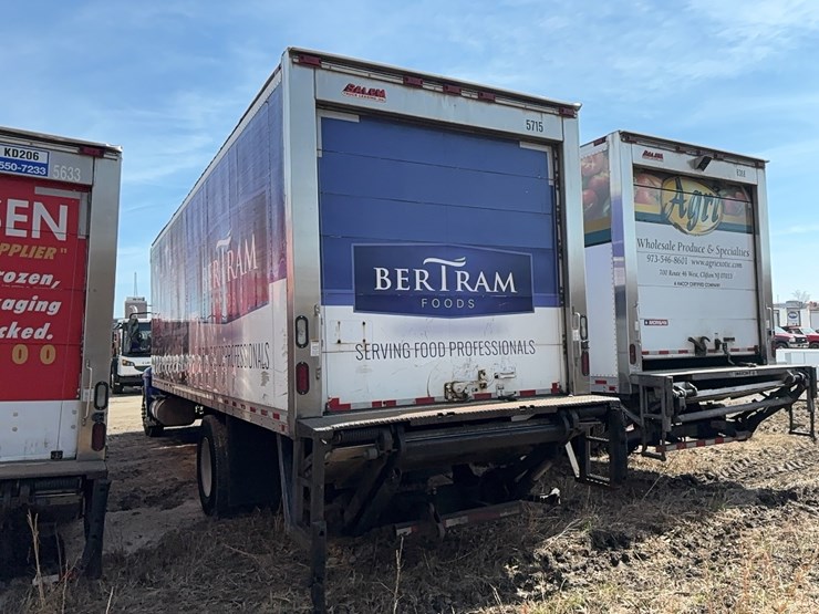 2017-international-durastar-4300-image-4