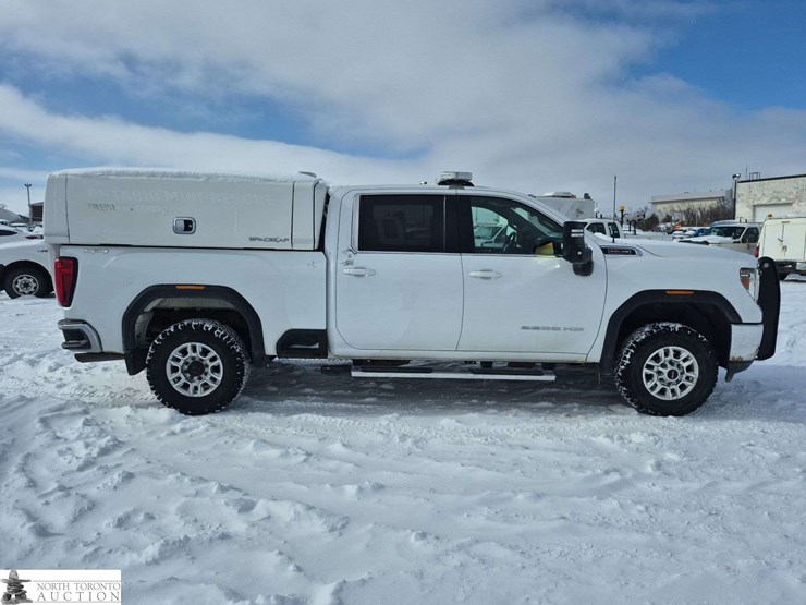 2020-gmc-sierra-2500hd-image-6