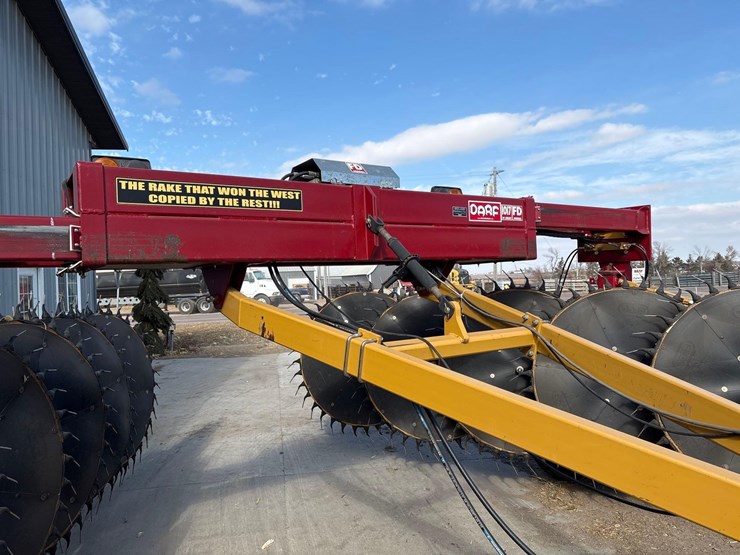 darf-1017-fd-wheel-rake--1-owner-image-6