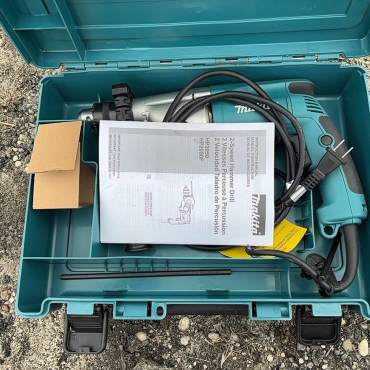 NEW MAKITA 2 SPEED HAMMER DRILL- HP2050- 1 YR FACTORY WARRANTY -RECON NEW SUPPORT EQUIPMENT