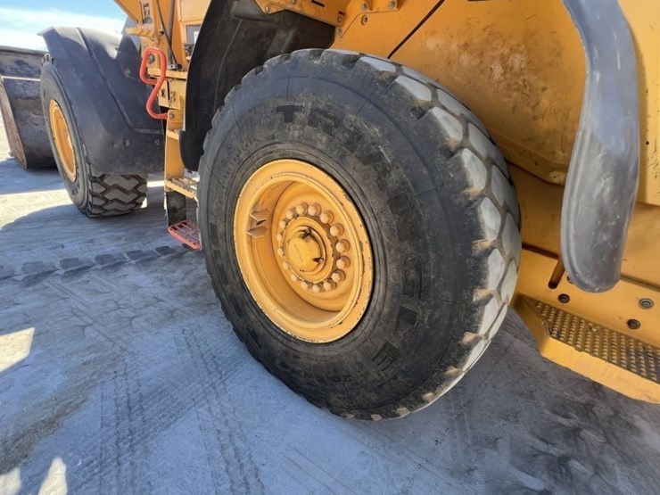 2020-volvo-l70h-image-24