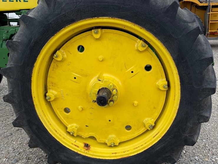 john-deere-730-image-4