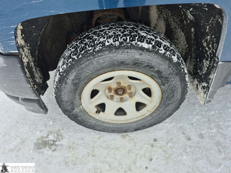 2018-chevrolet-silverado-1500-image-19