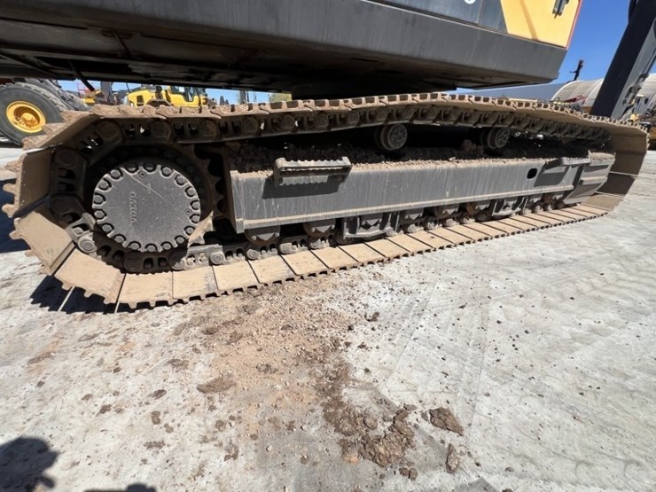 2019-volvo-ec380el-image-29