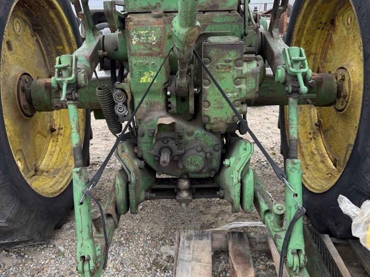 john-deere-720-image-7