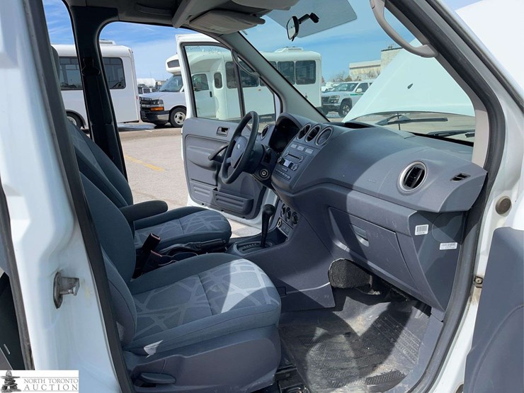 2012-ford-transit-connect-image-22