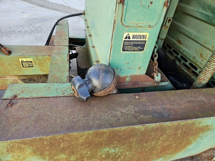 john-deere-100-image-13