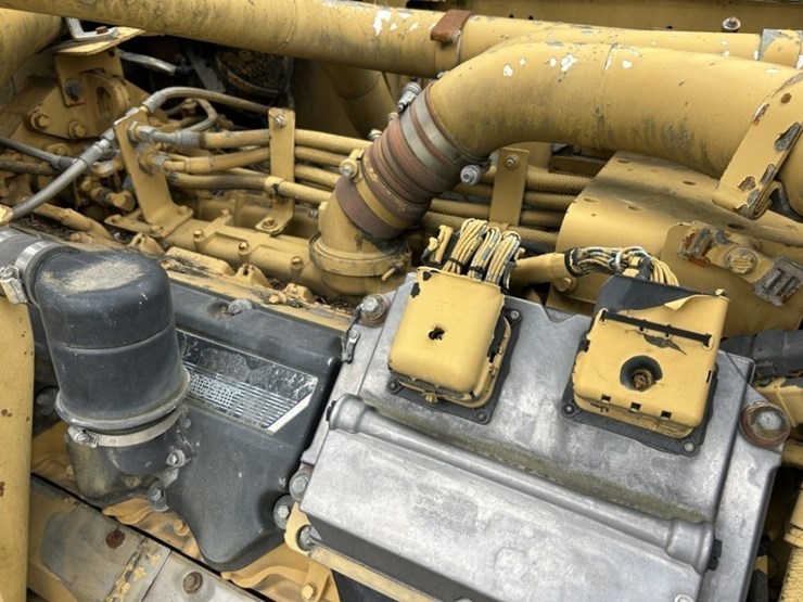 2009-caterpillar-ad55b-image-39