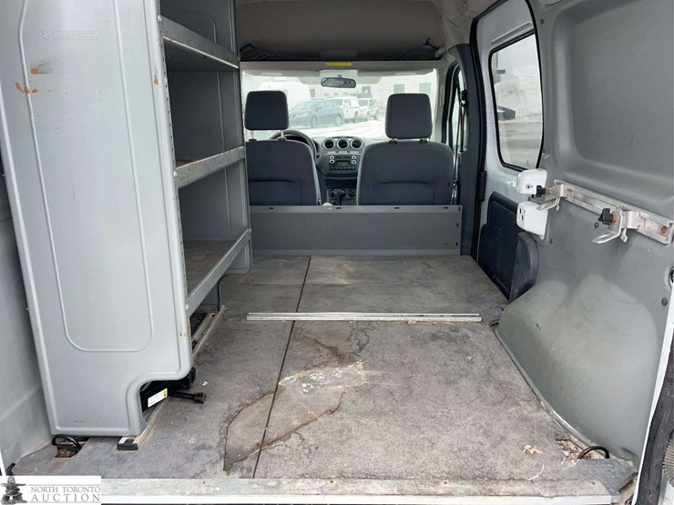2012-ford-transit-connect-image-19