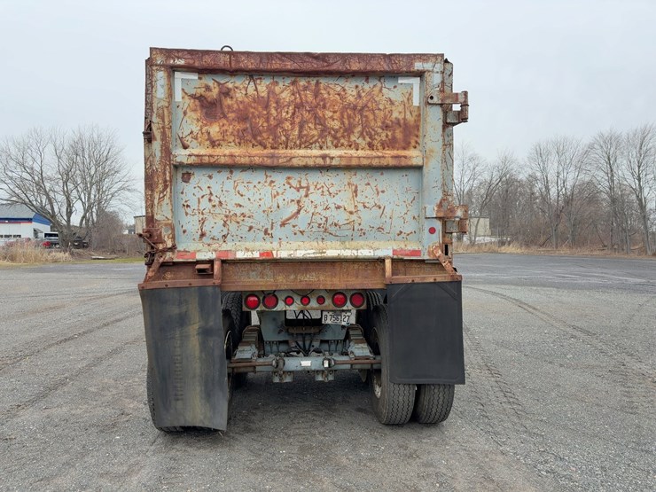 1996-bijt-36'-t/a-steel-frameless-dump-trailer-image-4