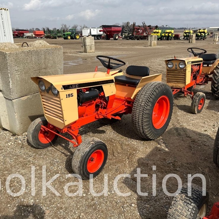 2130 - CASE 195 L&G (SN# 9627174)-FROM THE LARRY POLK ESTATE