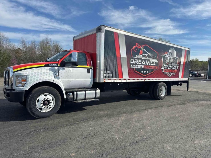 2022-morgan-26-ft-image-1