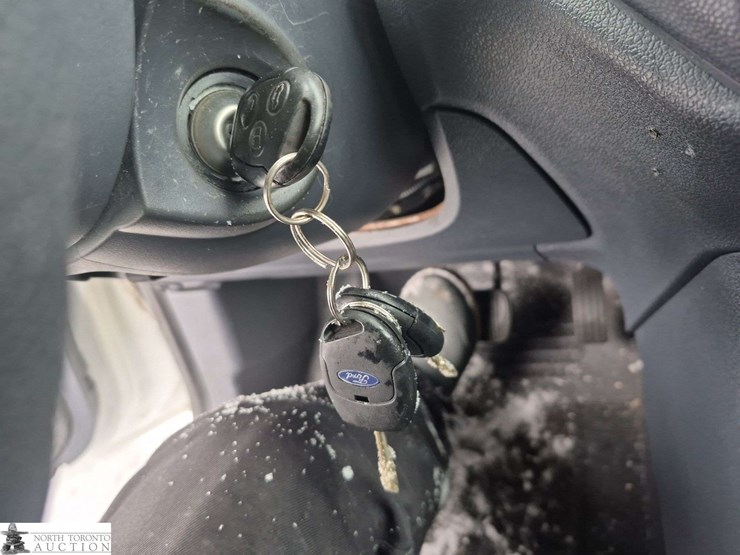 2013-ford-transit-connect-image-14