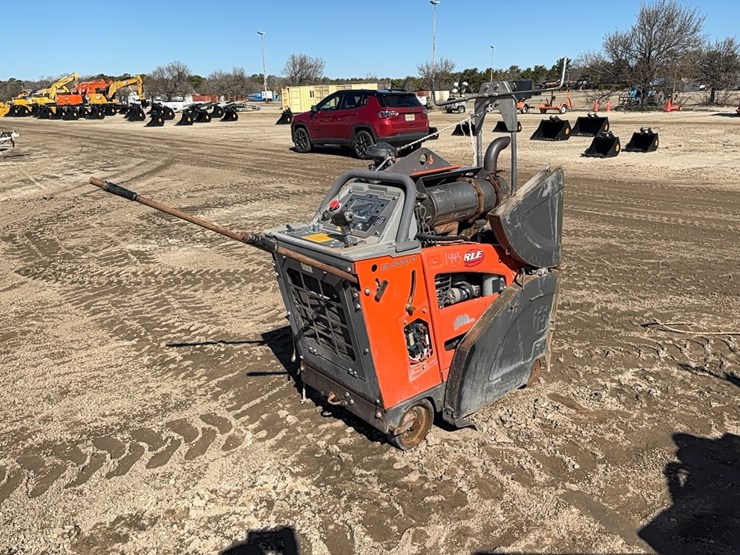 husqvarna-fs5000d-image-3