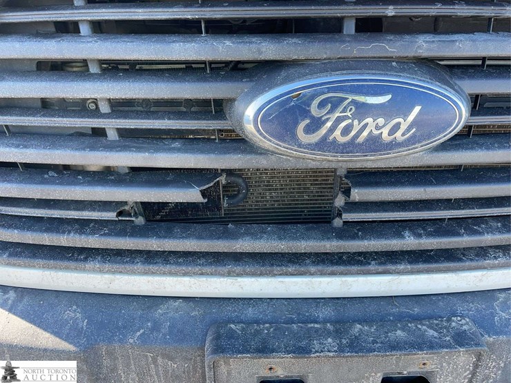 2016-ford-transit-image-33