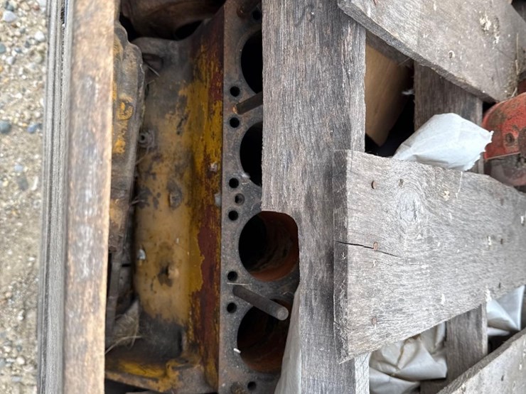 2218---crate-full-of-misc.-parts---from-the-larry-polk-estate-image-4