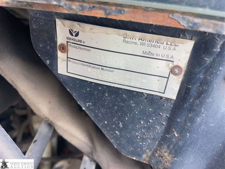 2014-new-holland-tv6070-image-29