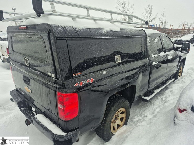 2015-chevrolet-silverado-1500-image-4