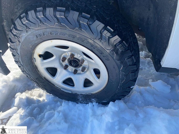 2018-chevrolet-silverado-1500-image-8