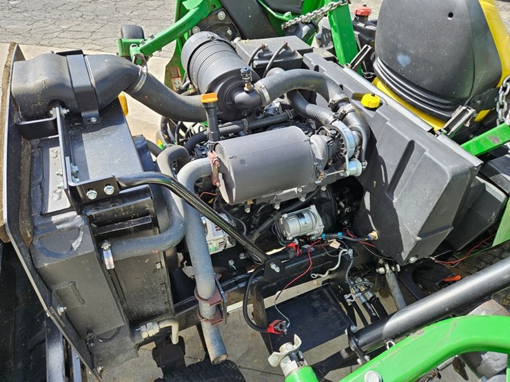 john-deere-1600-turbo-image-15