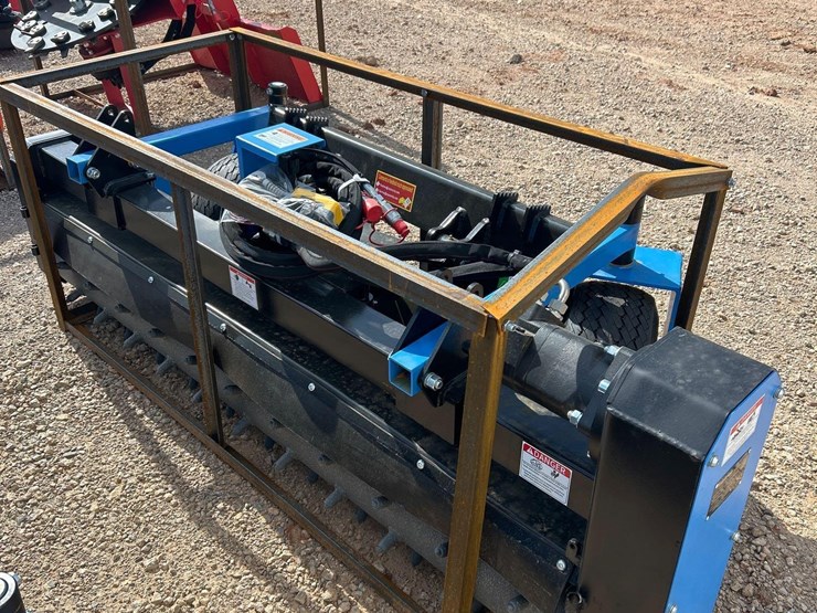 raytree-rmsc78-78in-skid-steer-hydraulic-angle-soil-conditioner-image-1