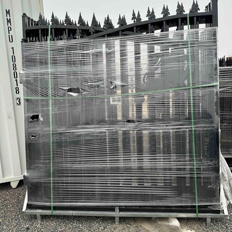 Set of (2) 6'10.5" Metal Gate