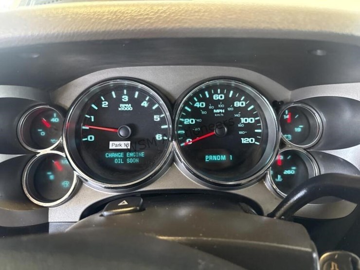 2008-chevrolet-silverado-3500hd-image-16