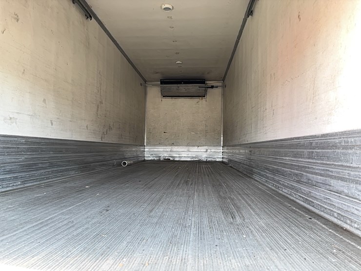 2017-international-durastar-4300-image-5