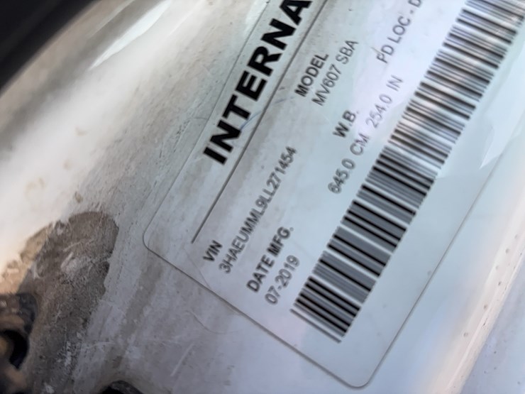 2020-international-mv607-image-14