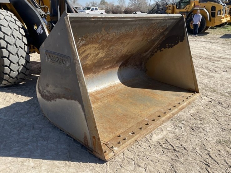 2023-volvo-l70h-image-13