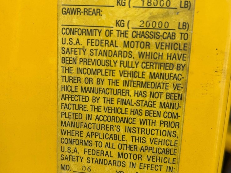 2007-sterling-l9500-image-39