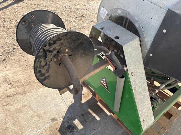 a1-60-gallon-3pt-mist-sprayer--1-owner-image-19