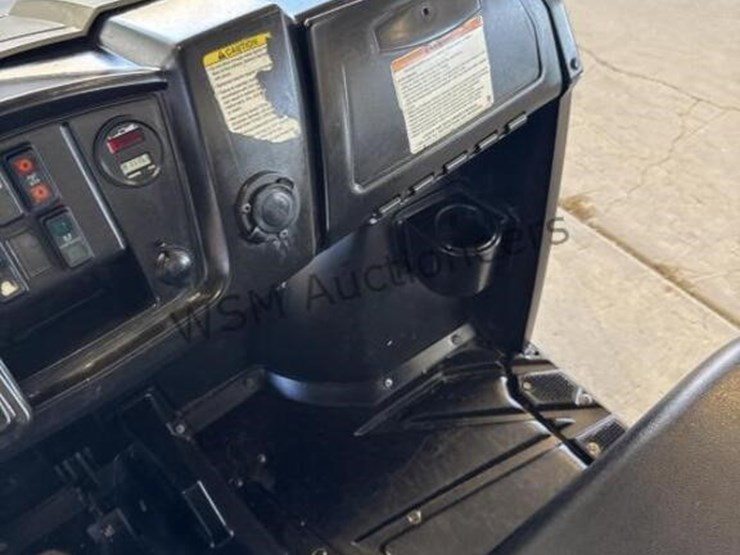 2011-polaris-ev-electric-utility-cart-image-17