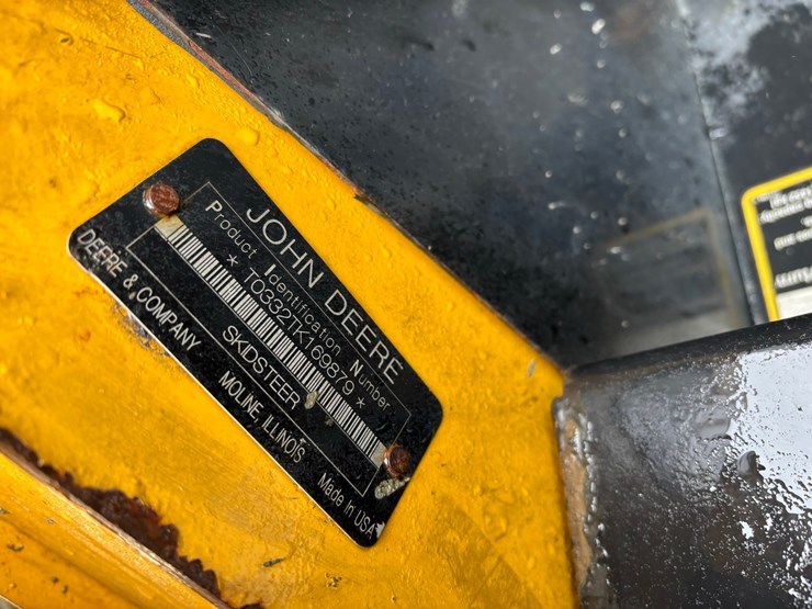 deere-ct332-image-18