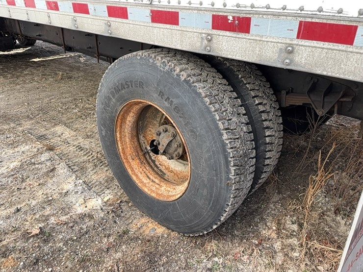 2015-international-durastar-4300-image-5